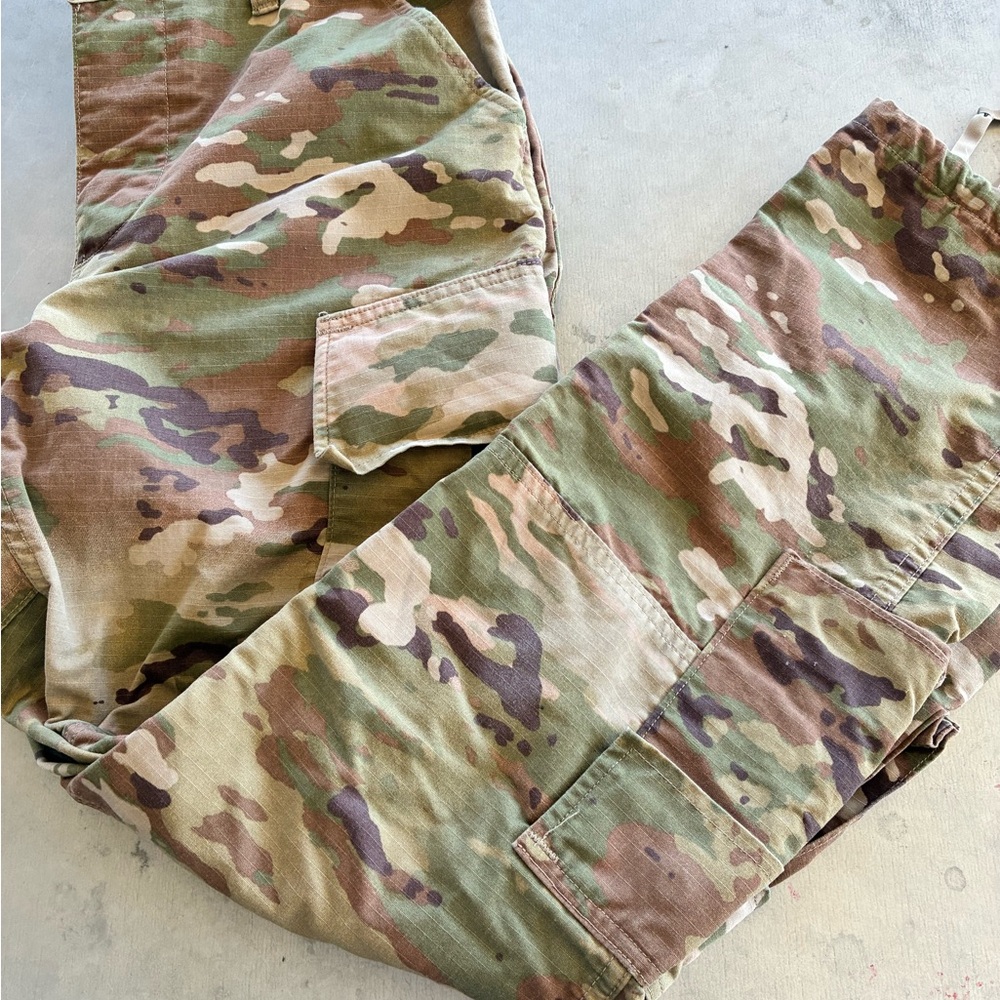 Camouflage Cargo Pants SZ 28 - Picture 9 of 11